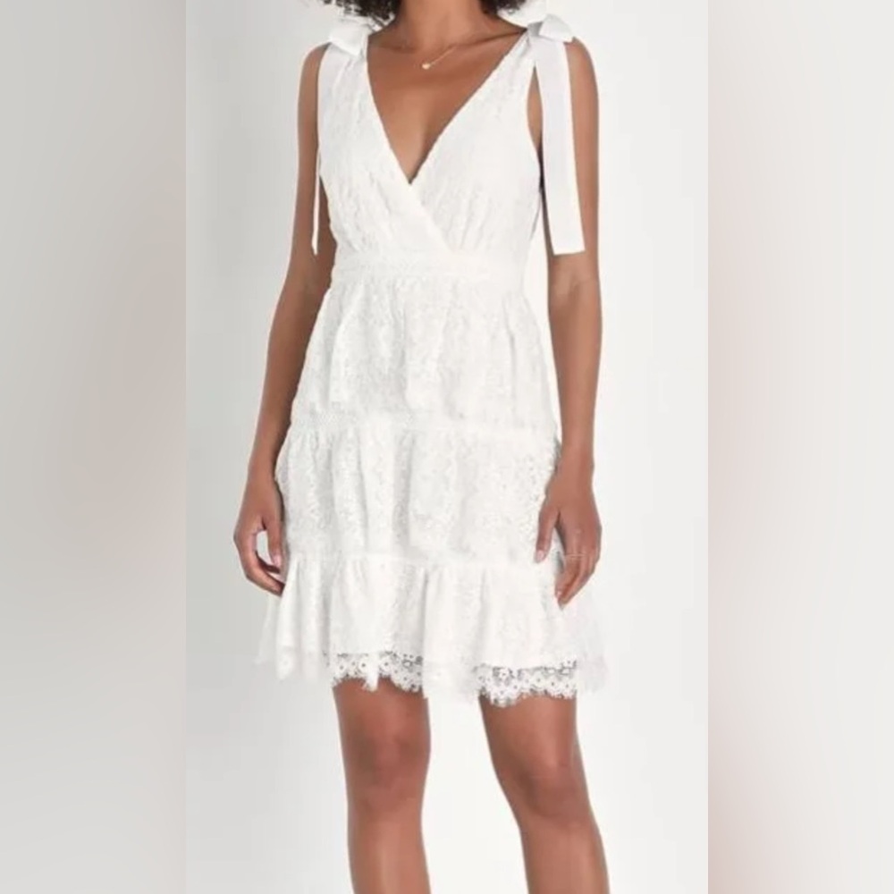Lulu’s Boho White Lace Dress